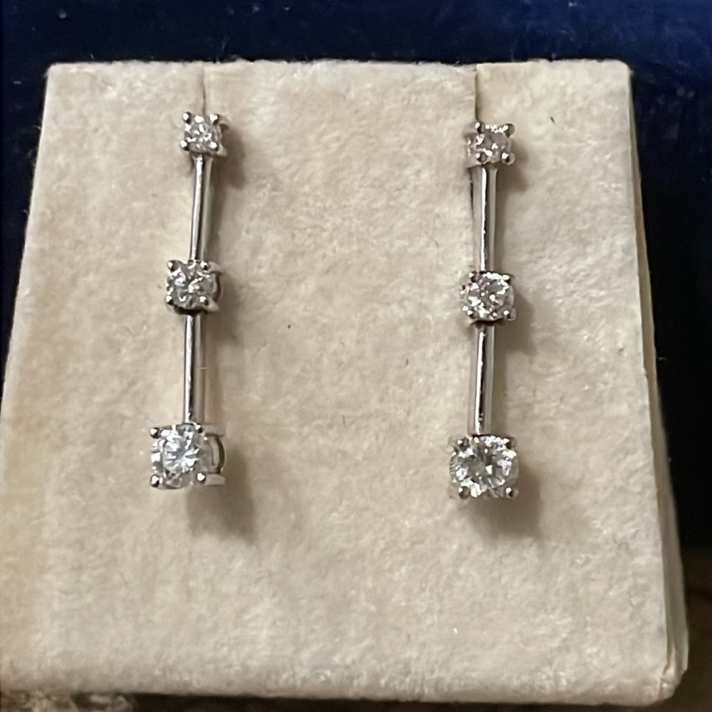 14K White Gold "Past, Present, Future" Diamond Drop Stud Earrings W/Appraisal